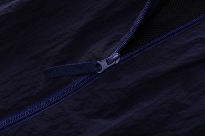 6 ZQ8Q33S9 thumbnail image