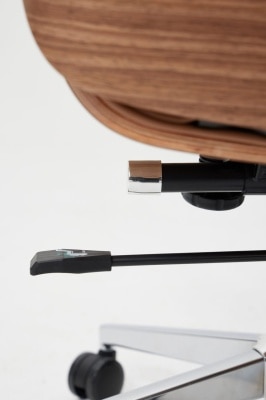 99 7 Q5 1 8 mBa8xZ7Y thumbnail image