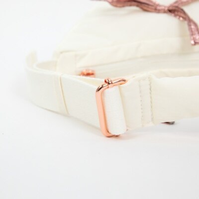 D426RSE-209088-F_dy_logo_details_05-UweqXbyR-thumbnail