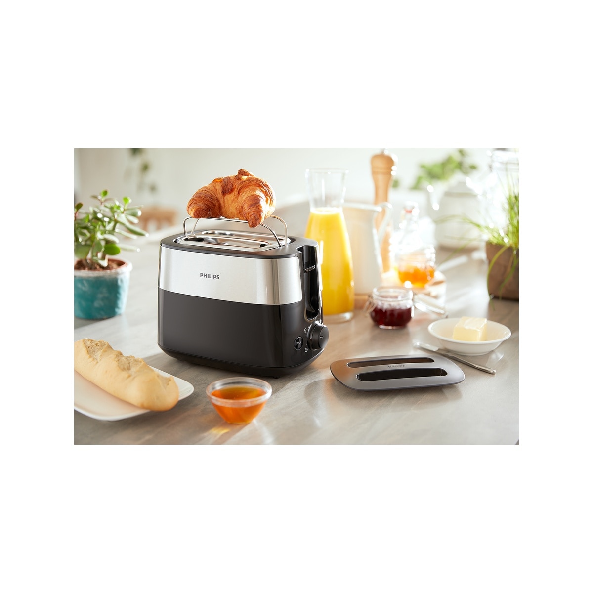 FTRHK-12097487-FRONT-ex3cekAU-zoom