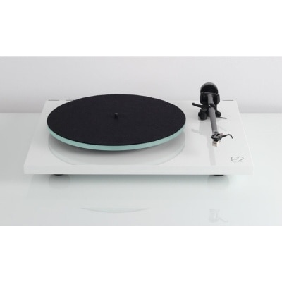 Rega Planar 2 (with Carbon MM cartridge) Turntable