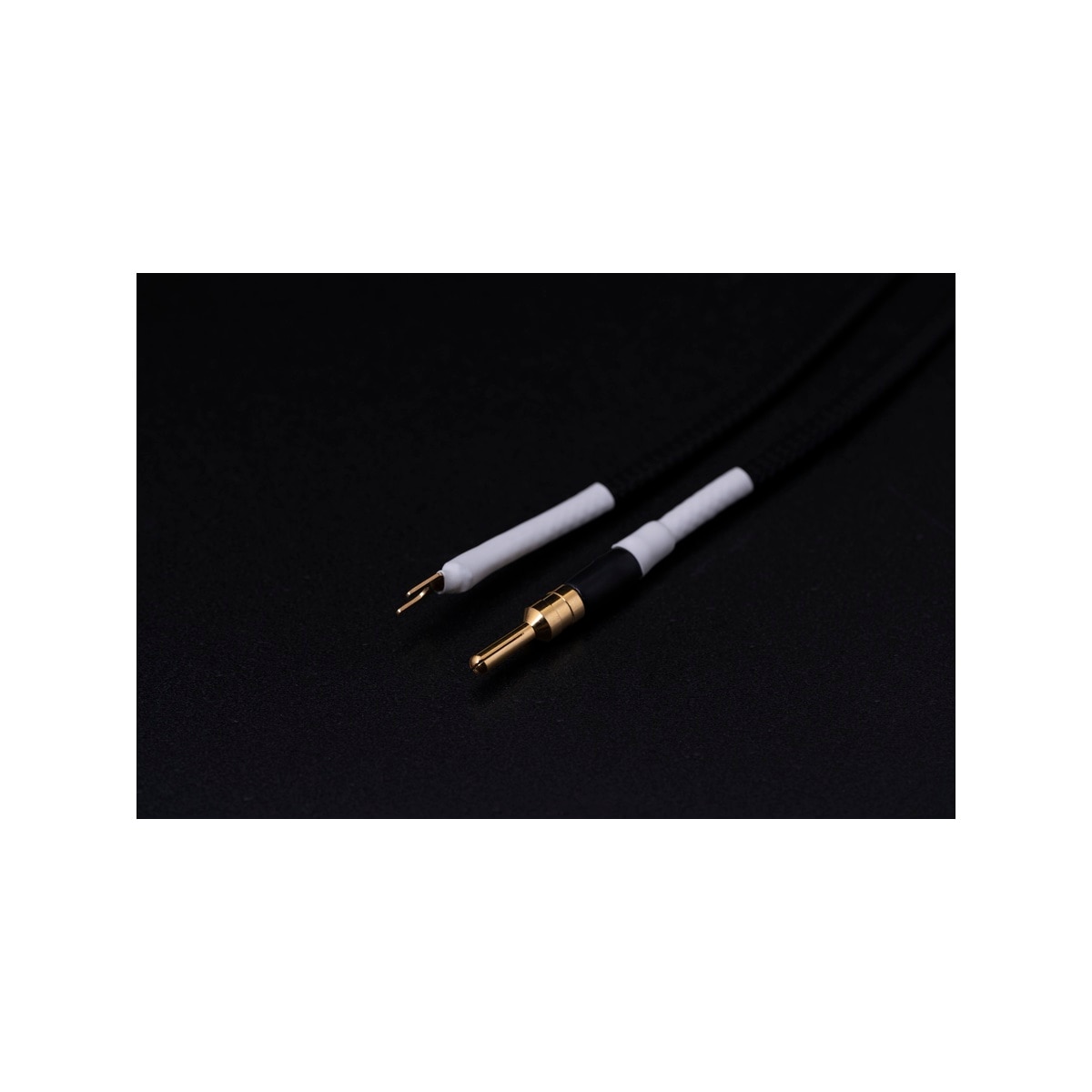 FTRHK-12636479-FRONT-zoom