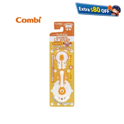 Combi Teteo Baby Toothbrush Step 1