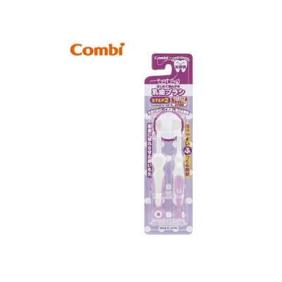 Combi - Teteo Baby Toothbrush Step 2