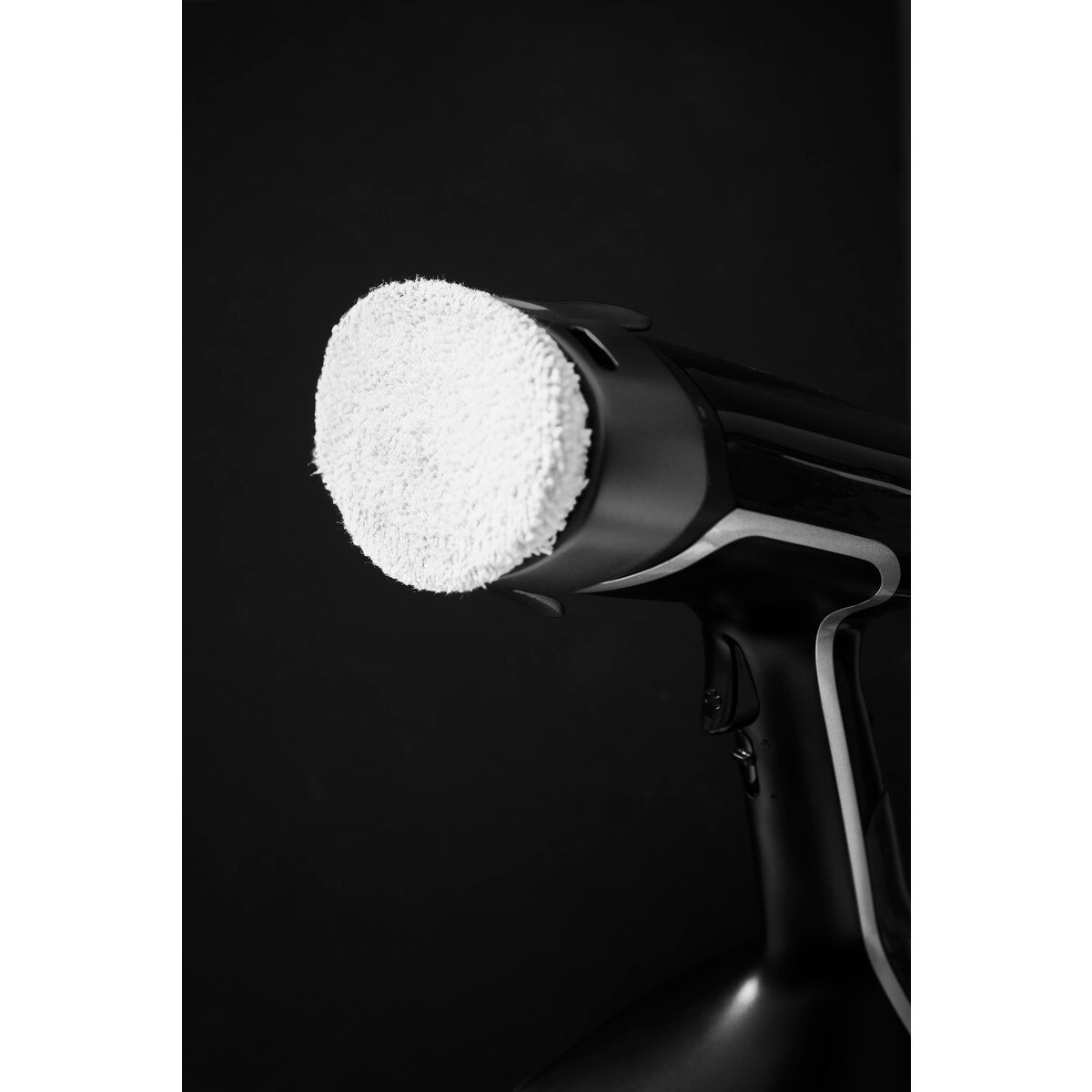 FTRHK-12823995-FEAT2-zoom.jpg
