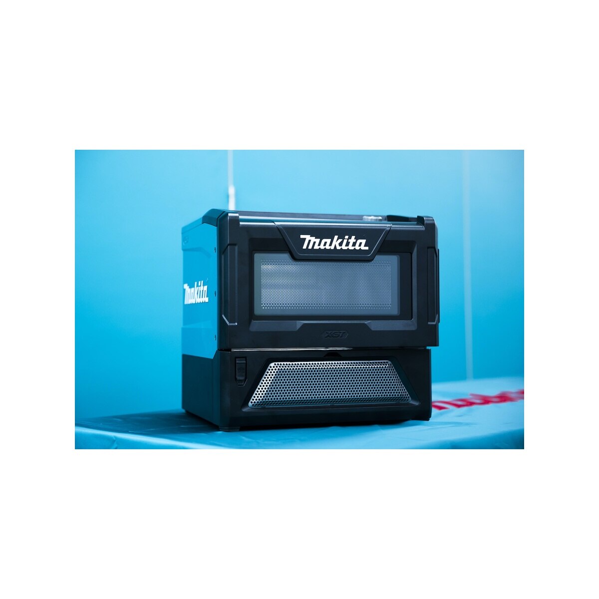 FTRHK-13045460-FRONT-zoom