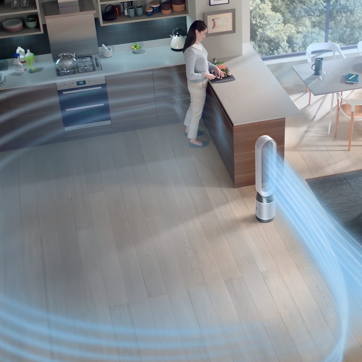 FTRHK-13062542-FEAT1-zoom