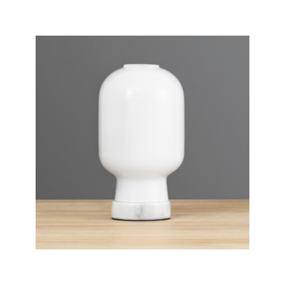 Normann Copenhagen Amp 檯燈