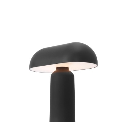 Normann Copenhagen Porta 枱灯
