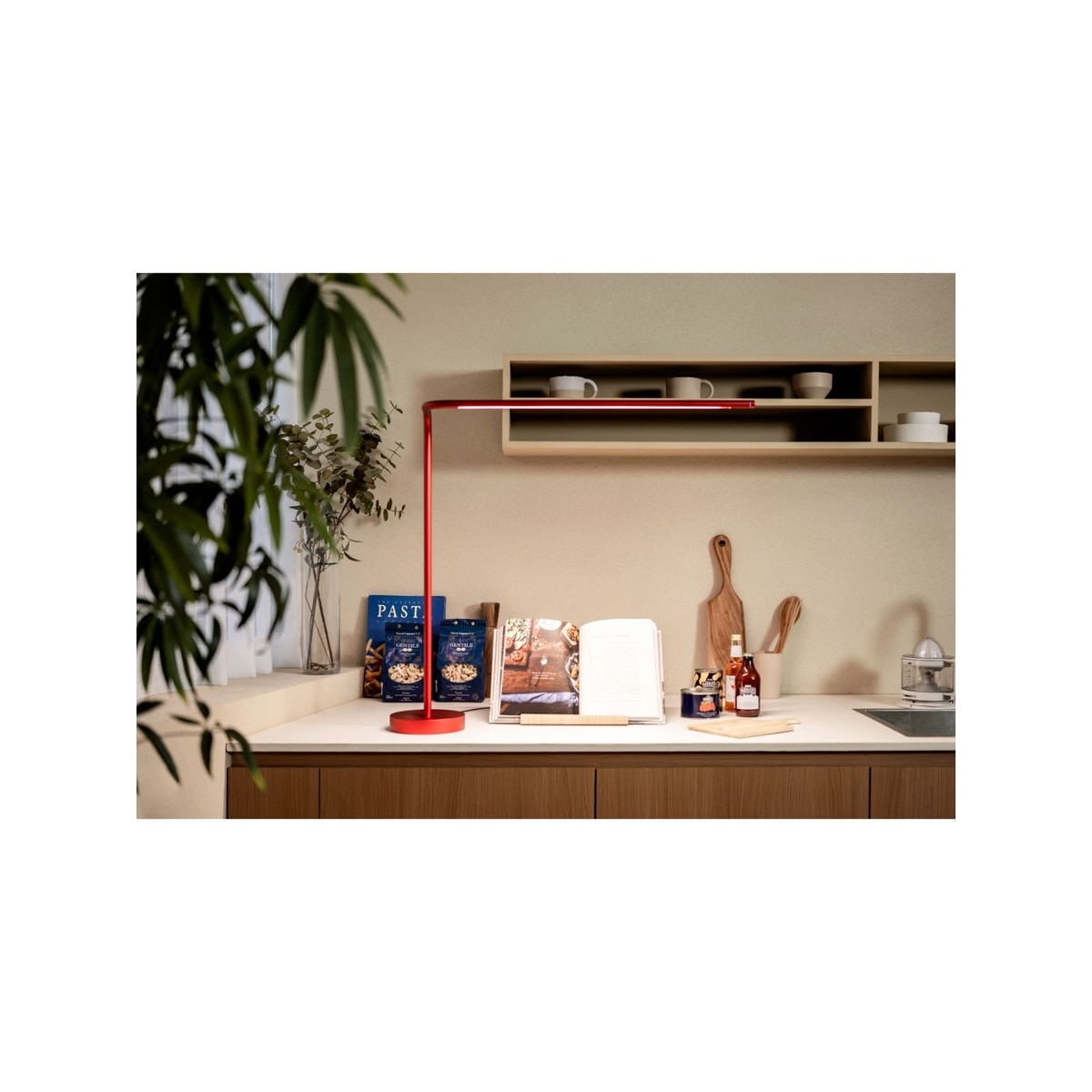 FTRHK-13161655-FRONT-zoom