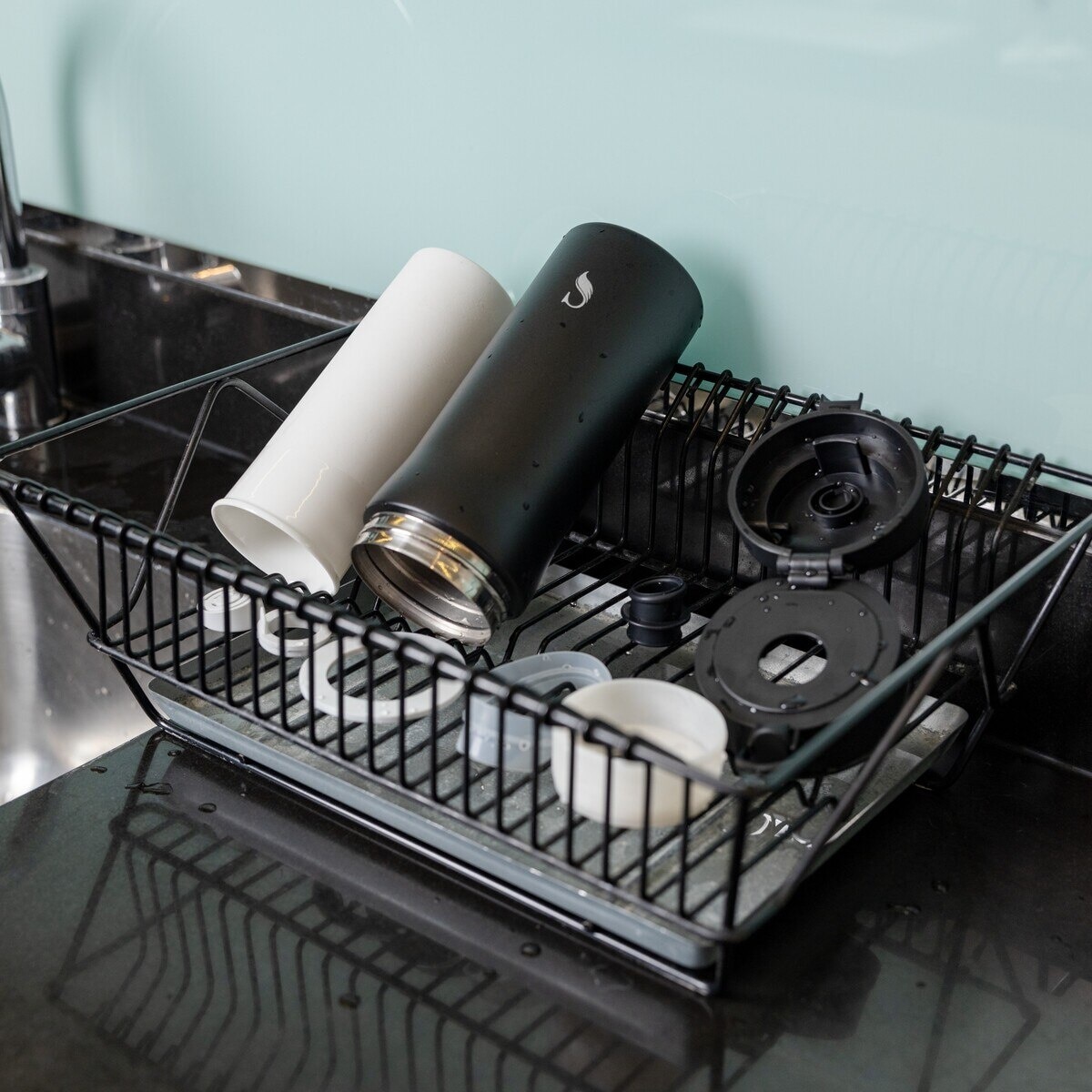 FTRHK-13167758-FEAT1-zoom