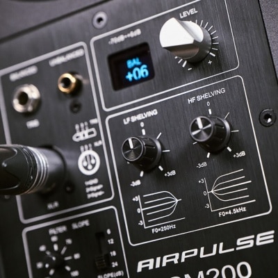 FTRHK-13320513-FEAT1-thumbnail