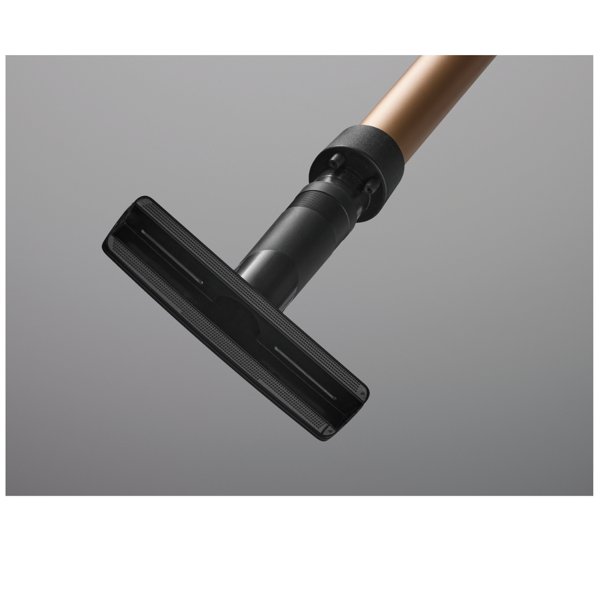 FTRHK-13355441-FEAT1-zoom