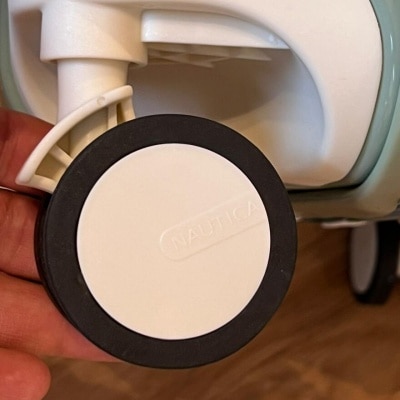 FTRHK-13427695-FEAT1-thumbnail