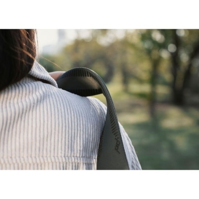 FTRHK-13859324-back-thumbnail.jpg