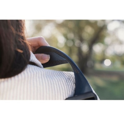 FTRHK-13859332-back-thumbnail.jpg
