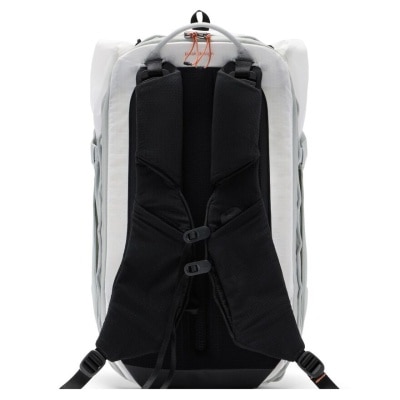 FTRHK-13859498-back-thumbnail.jpg