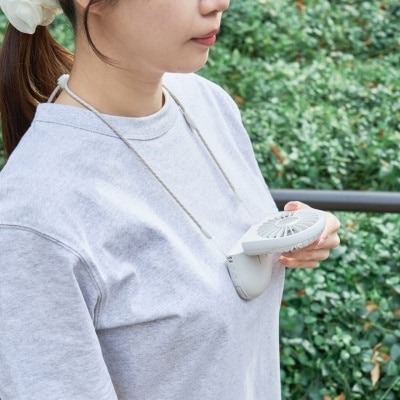 FTRHK-13873118-back-thumbnail.jpg