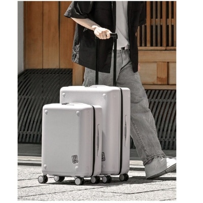 FTRHK-13892423-FEAT1-thumbnail