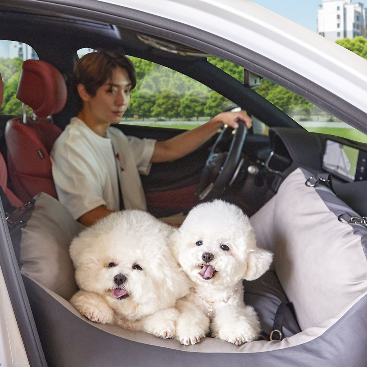 FTRHK-13895641-FRONT-zoom