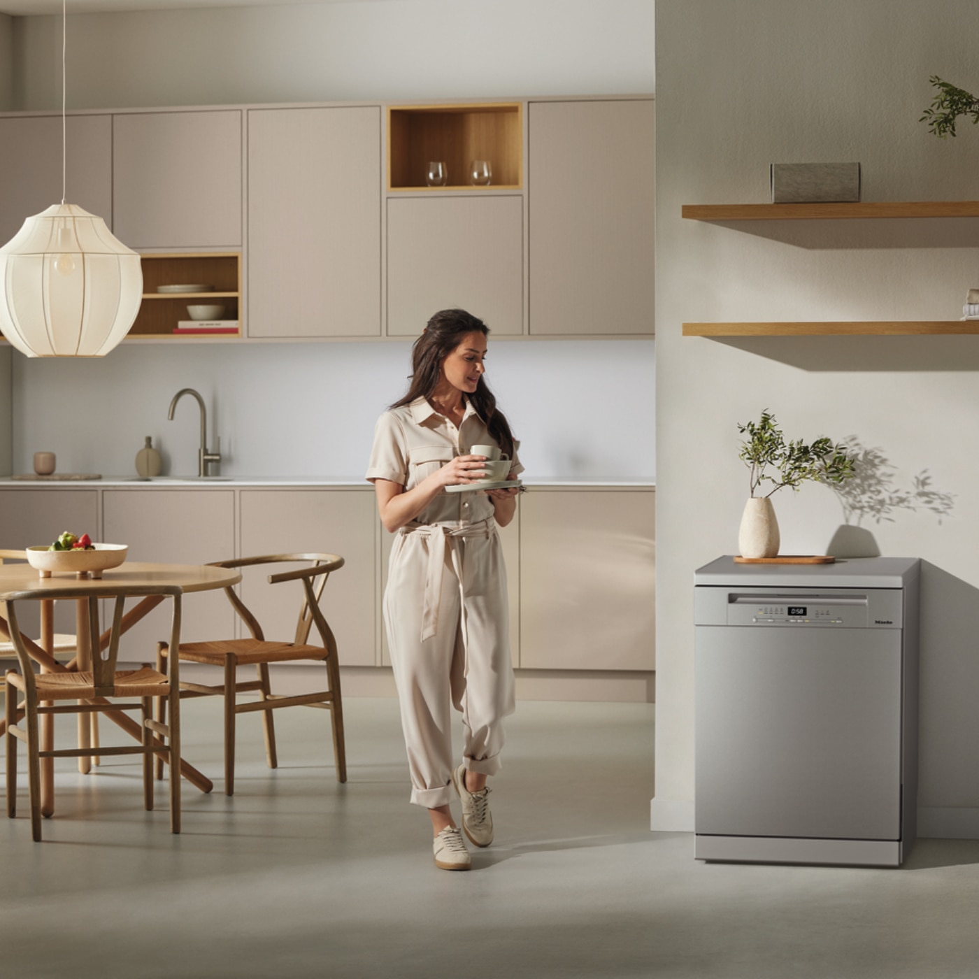 FTRHK-13936473-FEAT2-zoom