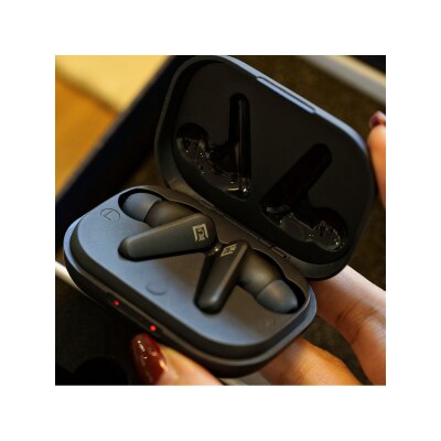 FTRHK-13938081-FRONT-thumbnail