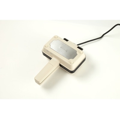 FTRHK-13938170-FRONT-thumbnail.jpg
