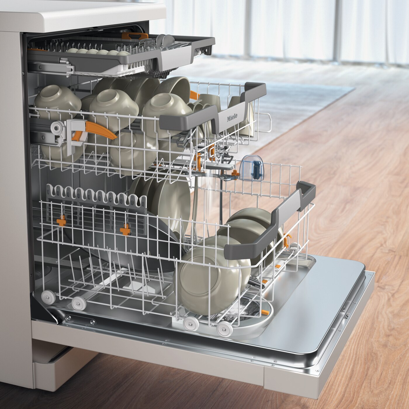 FTRHK-13945484-FEAT1-zoom