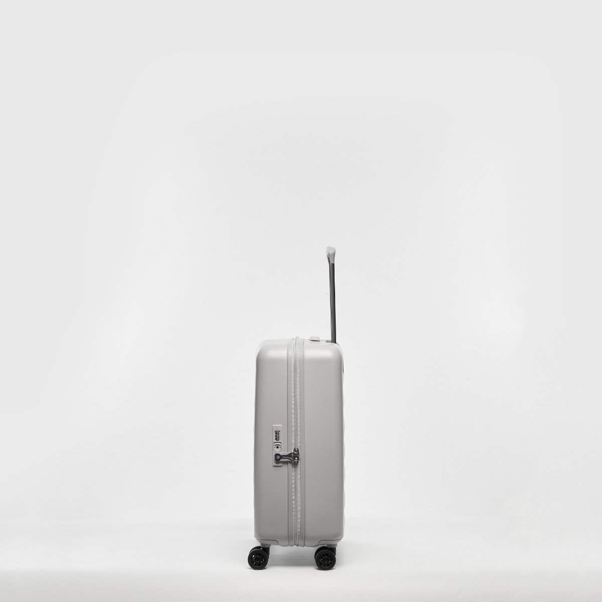 FTRHK-13948132-SIDE-zoom.jpg