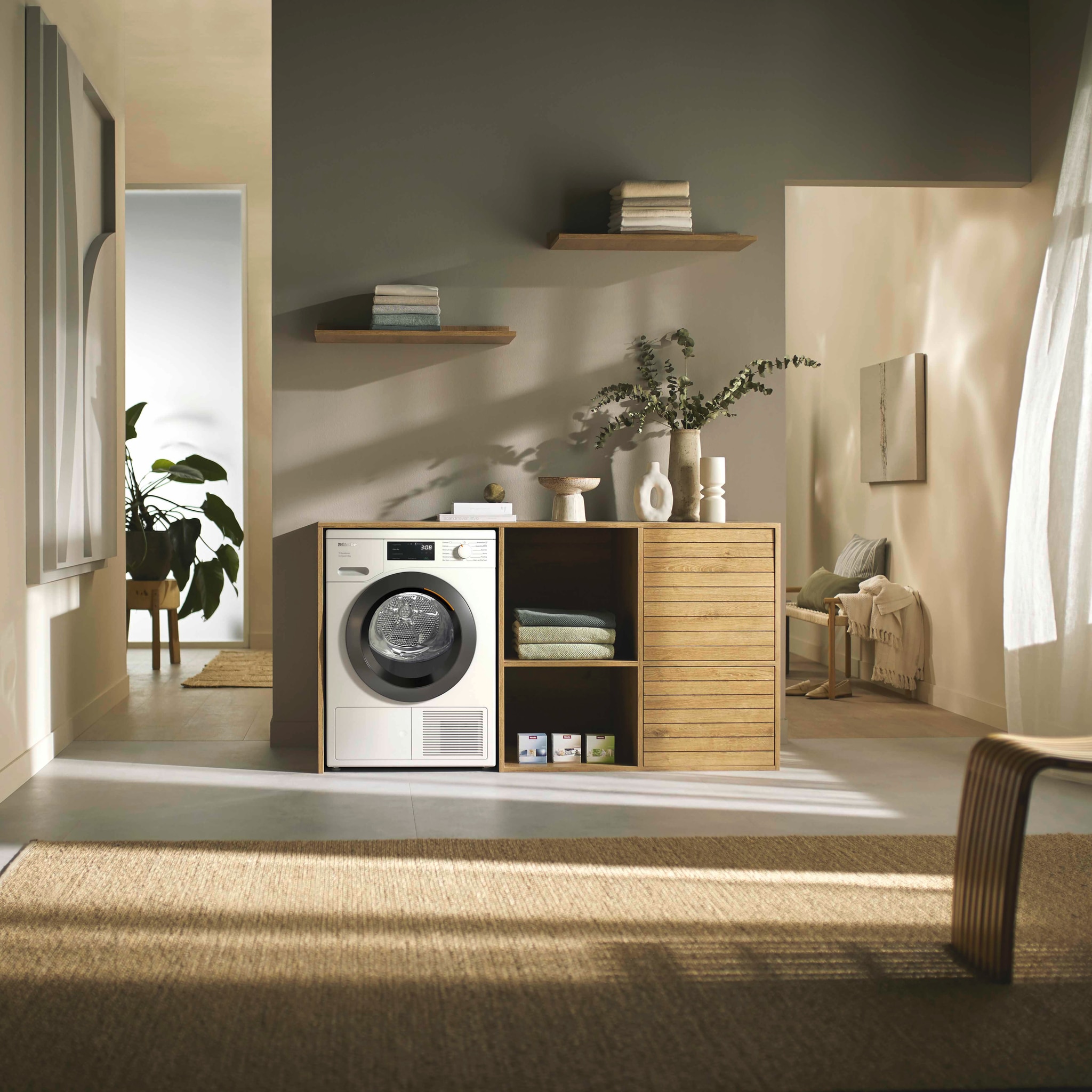 FTRHK-13988020-HD-zoom