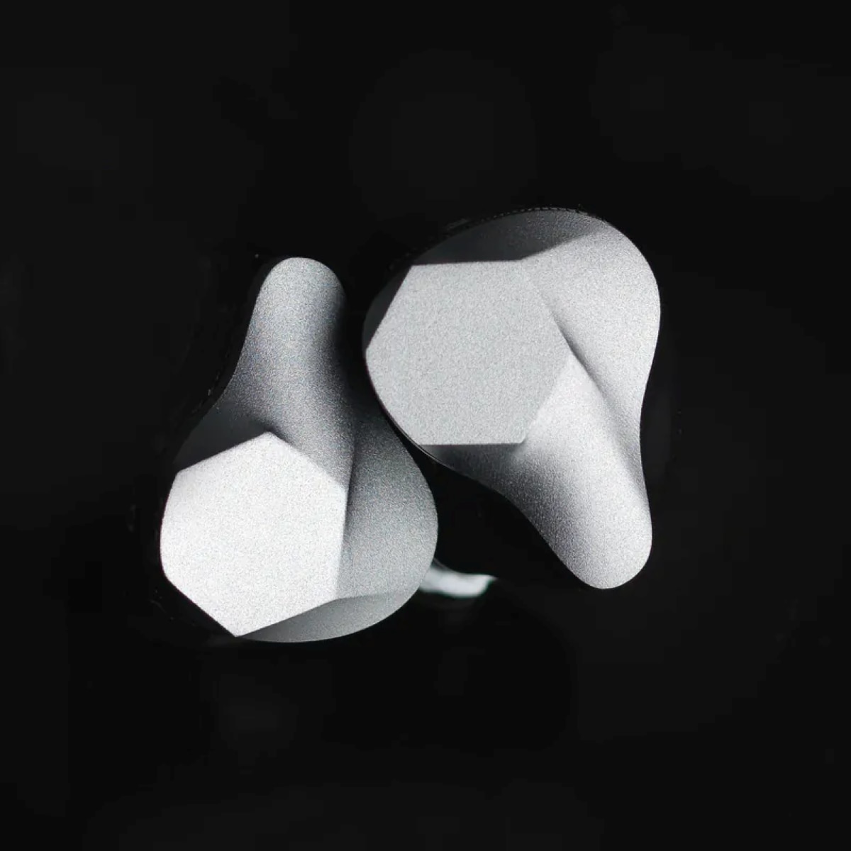 FTRHK-14005478-BACK-zoom