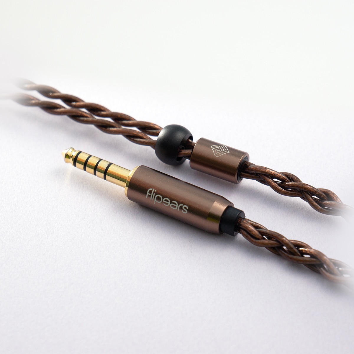 FTRHK-14005697-BACK-zoom