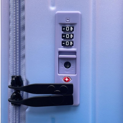 FTRHK-14014817-FEAT1-thumbnail