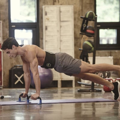 FTRHK-14029613-FEAT2-thumbnail