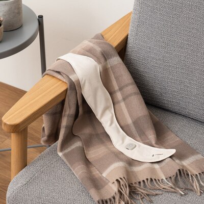 FTRHK-14030500-FEAT2-thumbnail