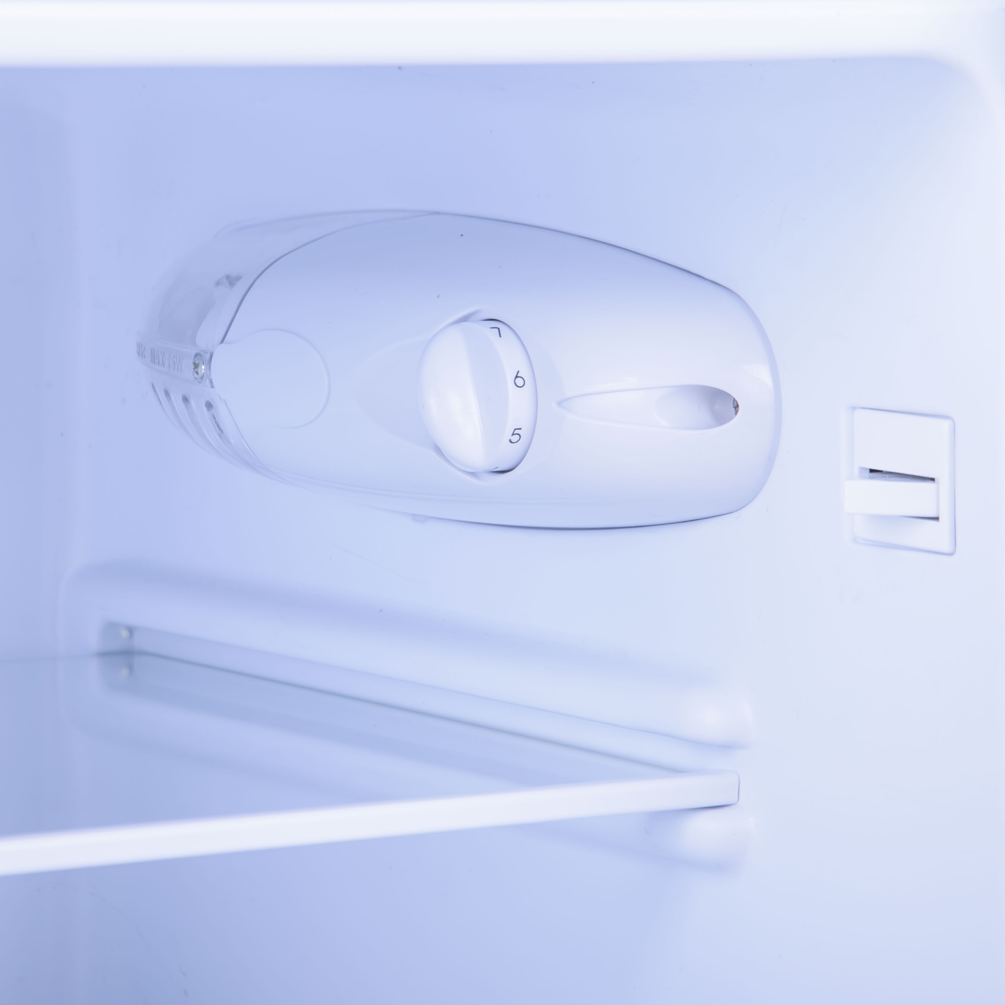 FTRHK-14034527-FEAT1-zoom