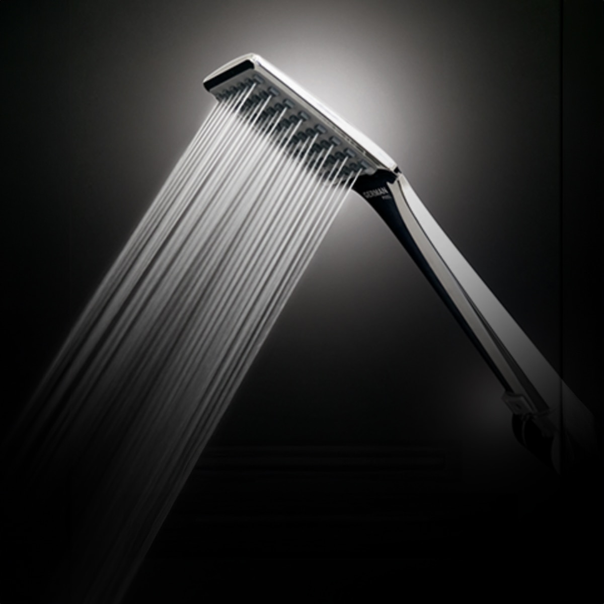 FTRHK-14035837-FEAT1-zoom