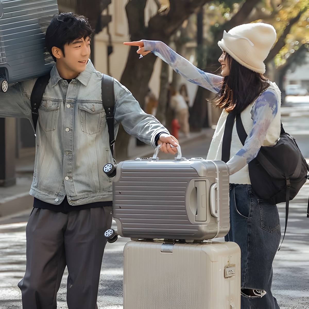 FTRHK-14057454-SIDE-zoom