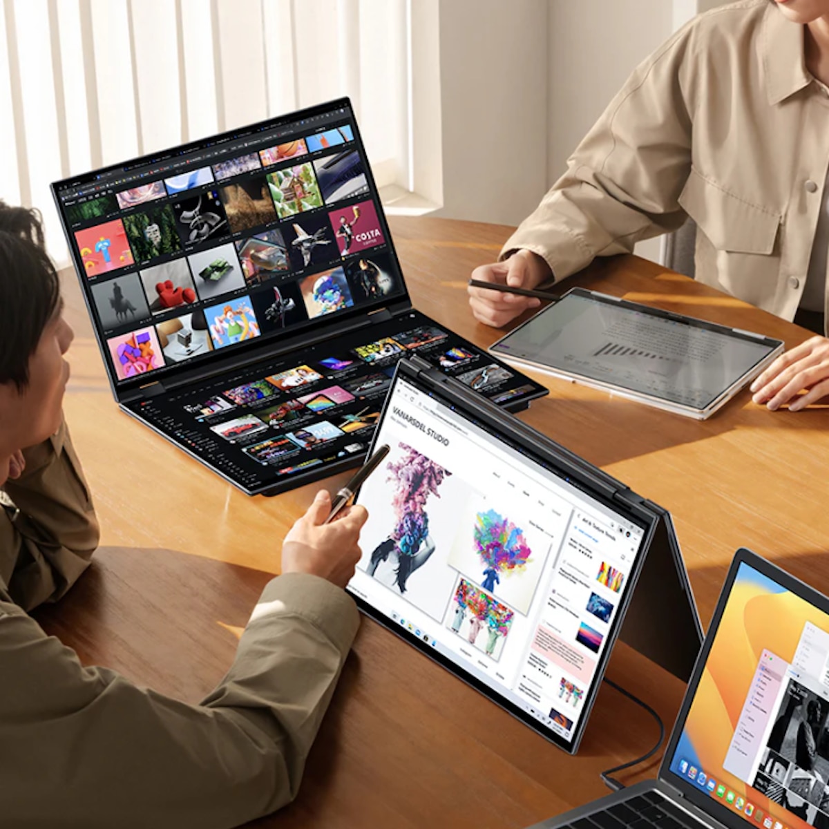 FTRHK-14059767-BACK-zoom