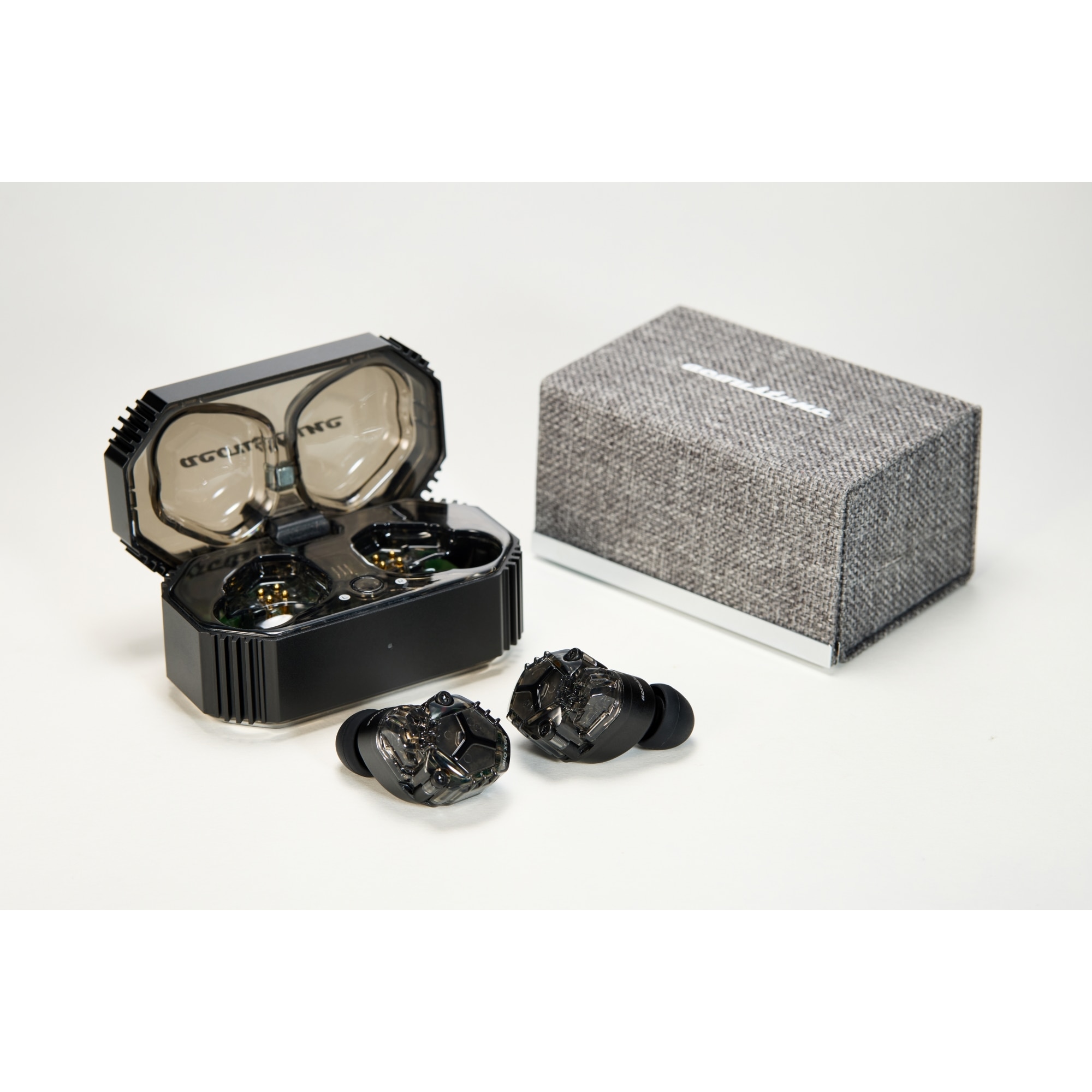 FTRHK-14069201-TOP-zoom