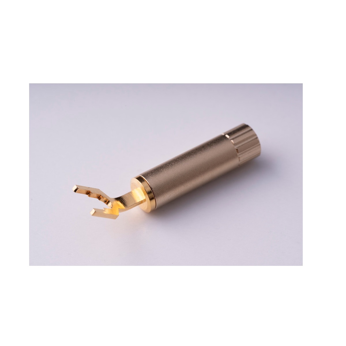 FTRHK-14078239-FRONT-zoom