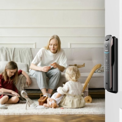 FTRHK-14092807-FEAT1-thumbnail