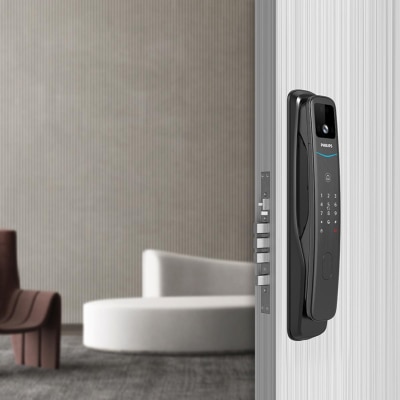 FTRHK-14092831-FEAT1-thumbnail