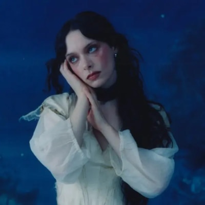 OTHERS 其他 - Holly Humberstone - Cruel World [CD]