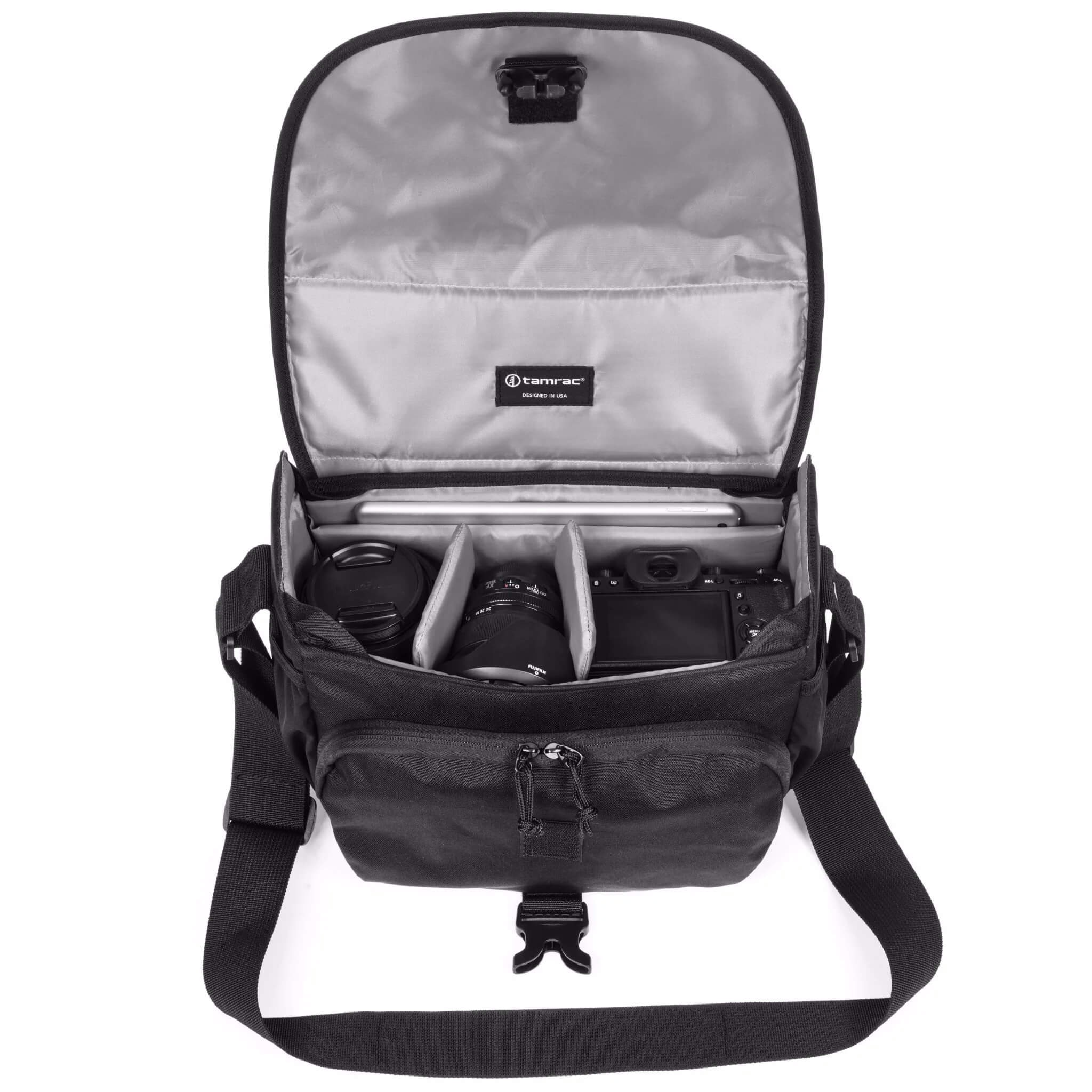 Tamrac-Rally-5-Camera-Shoulder-Bag-v2.0-T2445-1915-05-4V2EtMkr-zoom