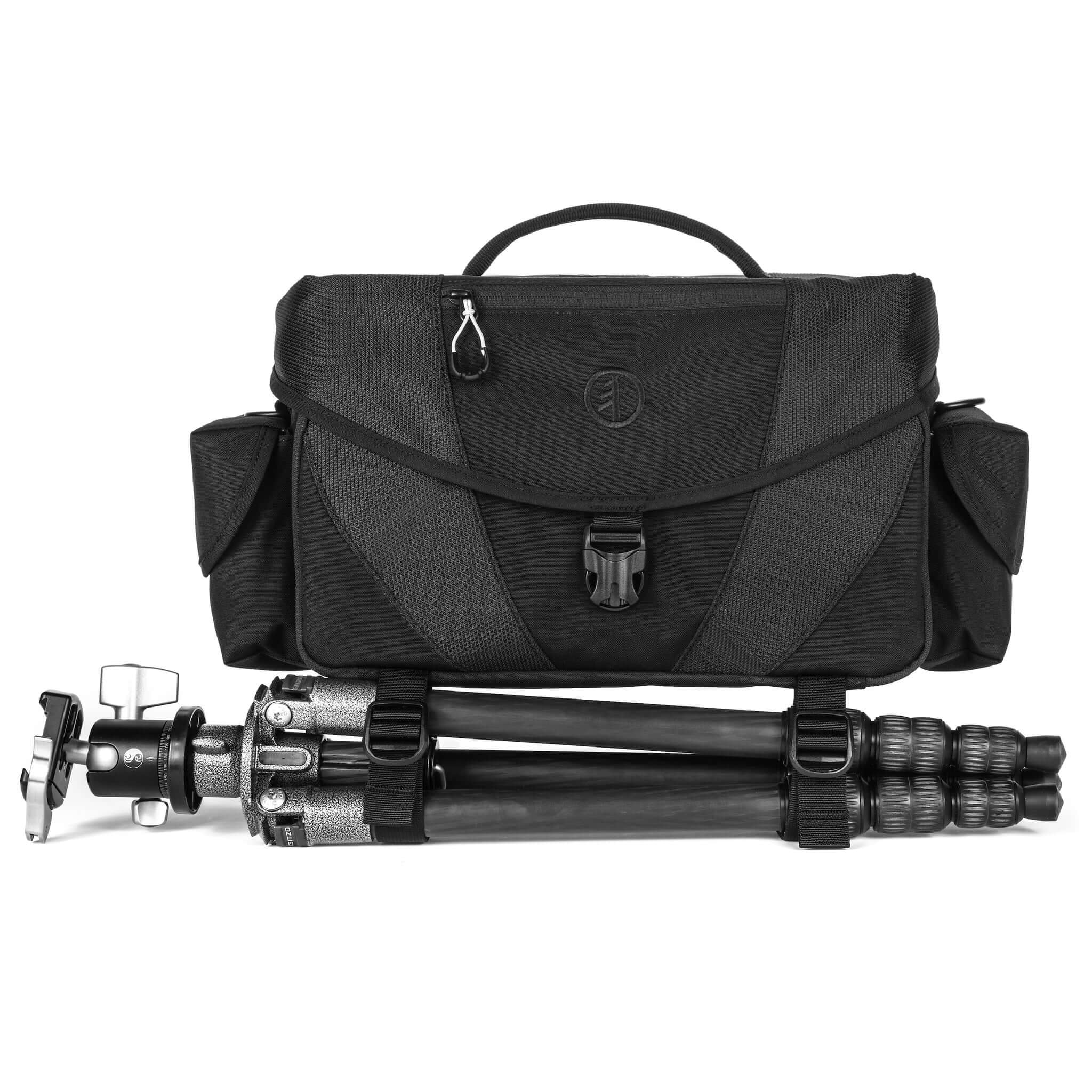 Tamrac-Stratus-10-Professional-Camera-Shoulder-Bag-T0620-1919-04-ZuNXYZtT-zoom